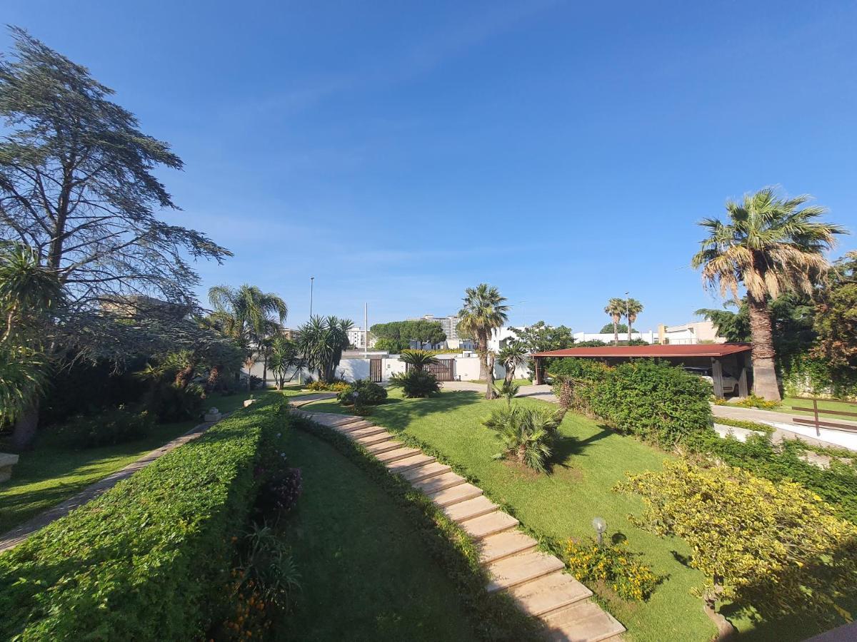 A Casa Di Carla - Villa In Salento Lecce Exteriör bild