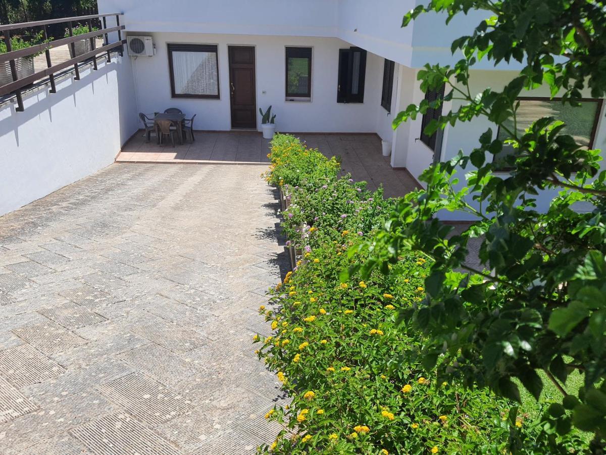 A Casa Di Carla - Villa In Salento Lecce Exteriör bild